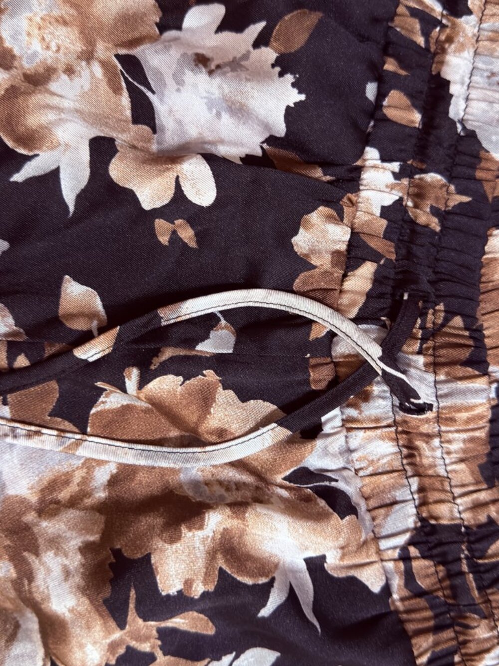 Colleen Lopez Size Medium Floral Shorts - Picture 3 of 5